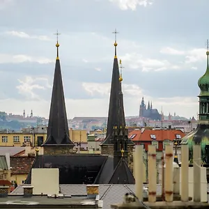 4* Отель Rooftop Planet