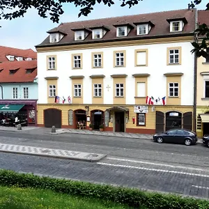 Hotel U Kříže, Praha