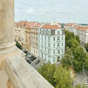 Apartahotel Mikoláše Alše, Praga